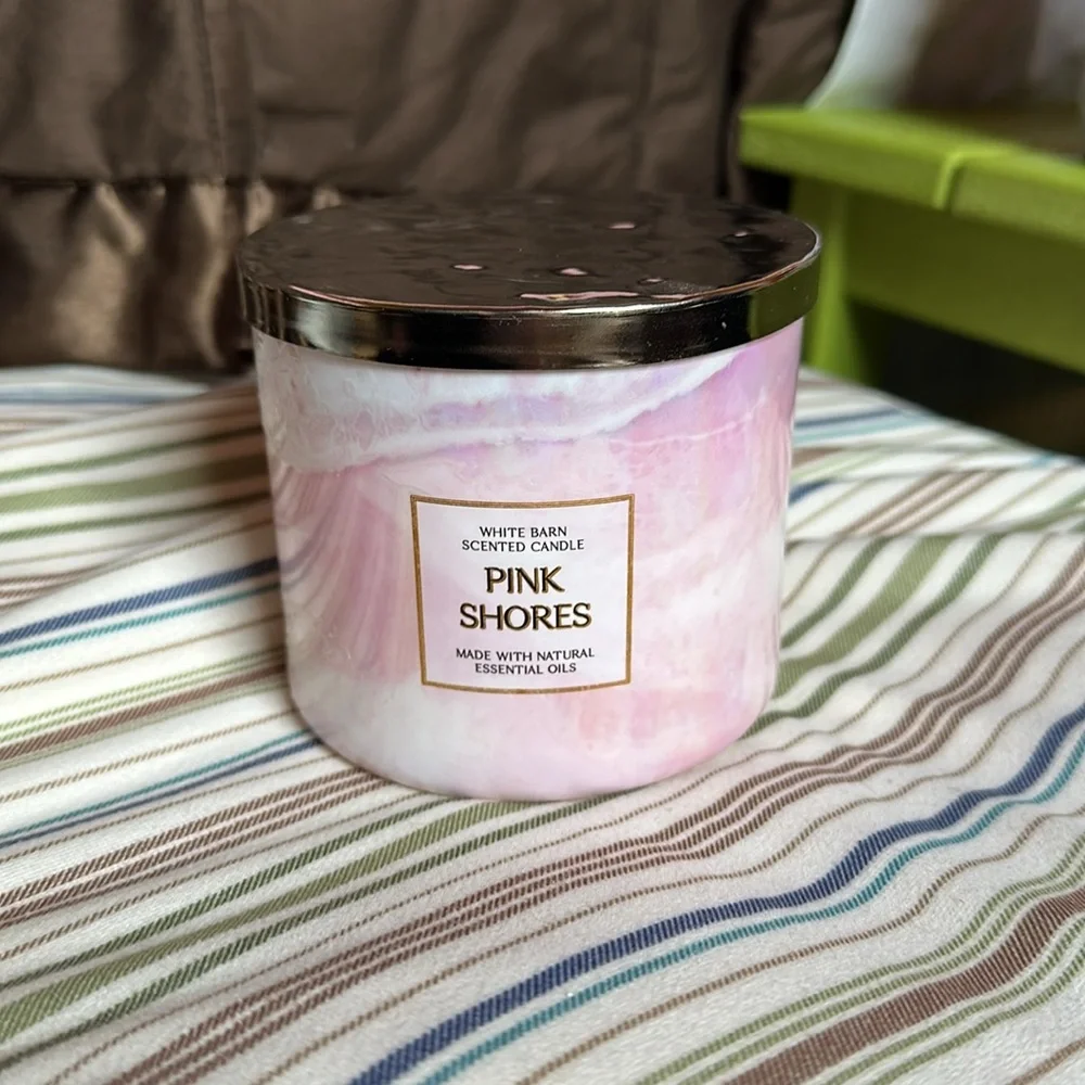 White Barn Pink Shores 3 Wick Candle